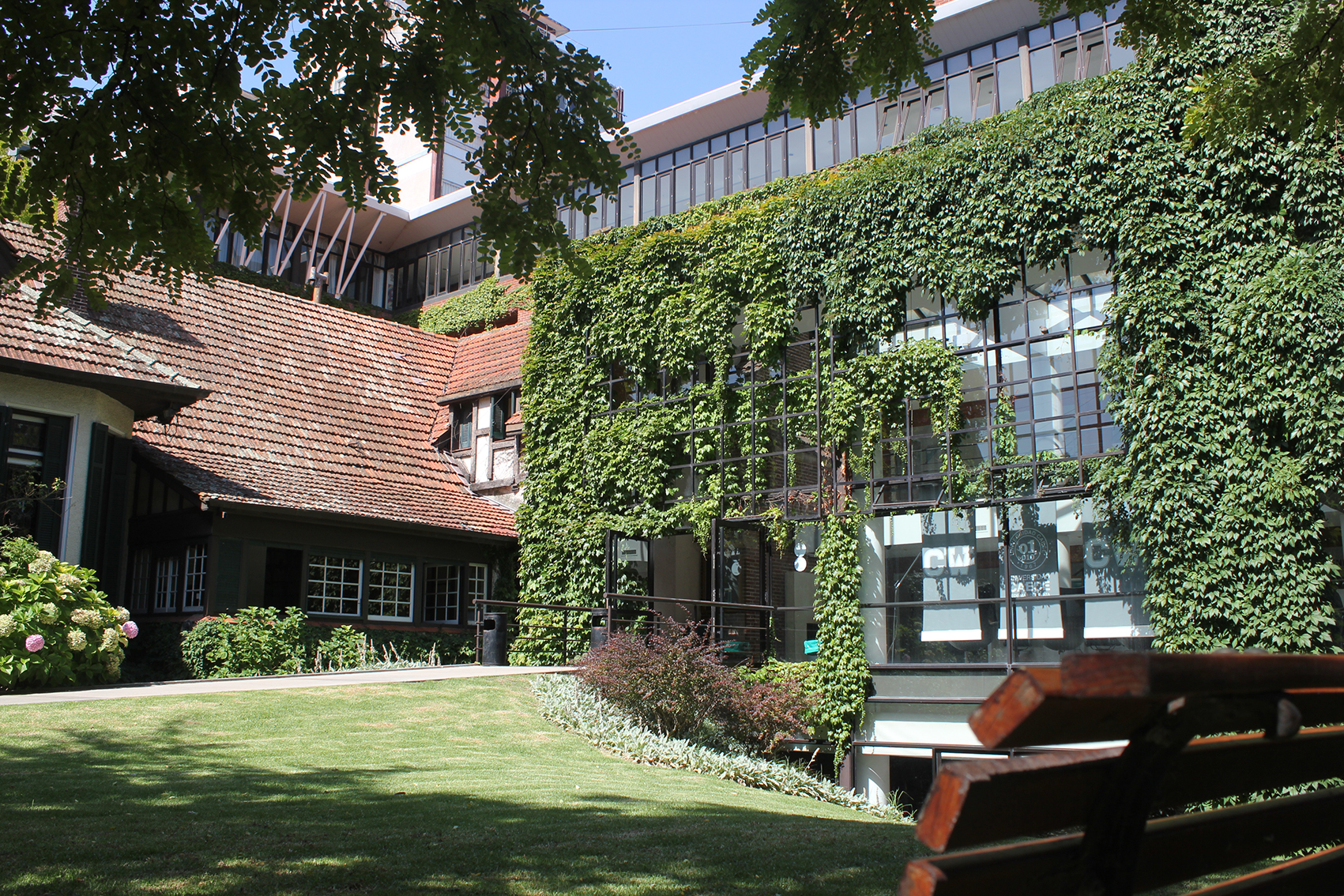 Edificio Universidad CAECE Mar del Plata